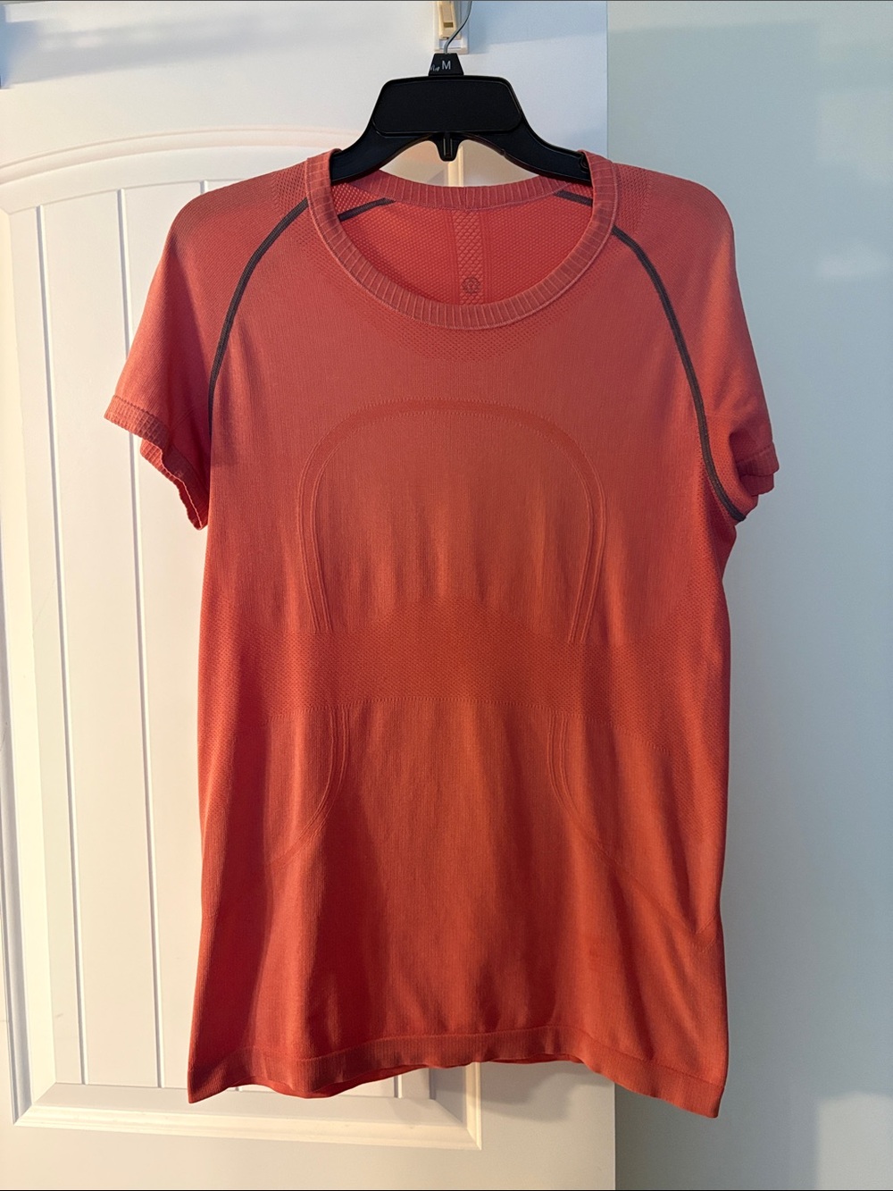Lululemon Women’s Athletic Short Sleeve Top - Coral size 12